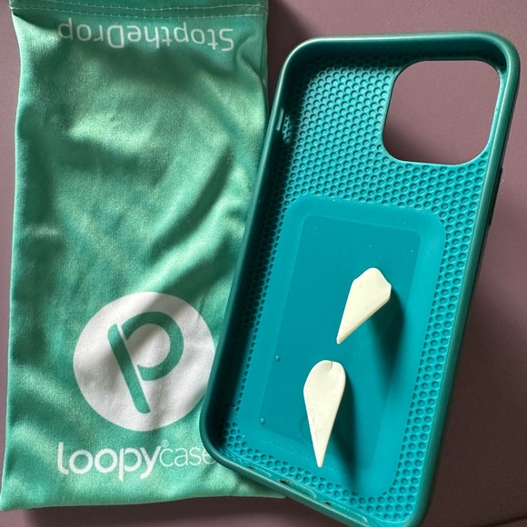 Loopy case for iPhone 12 - Picture 2 of 4